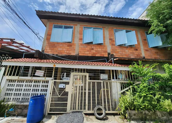 201-olan Place Homely Free Wi-fi And Near Bts Line Apartment Bangkok